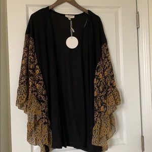 Flowy cardigan NWT